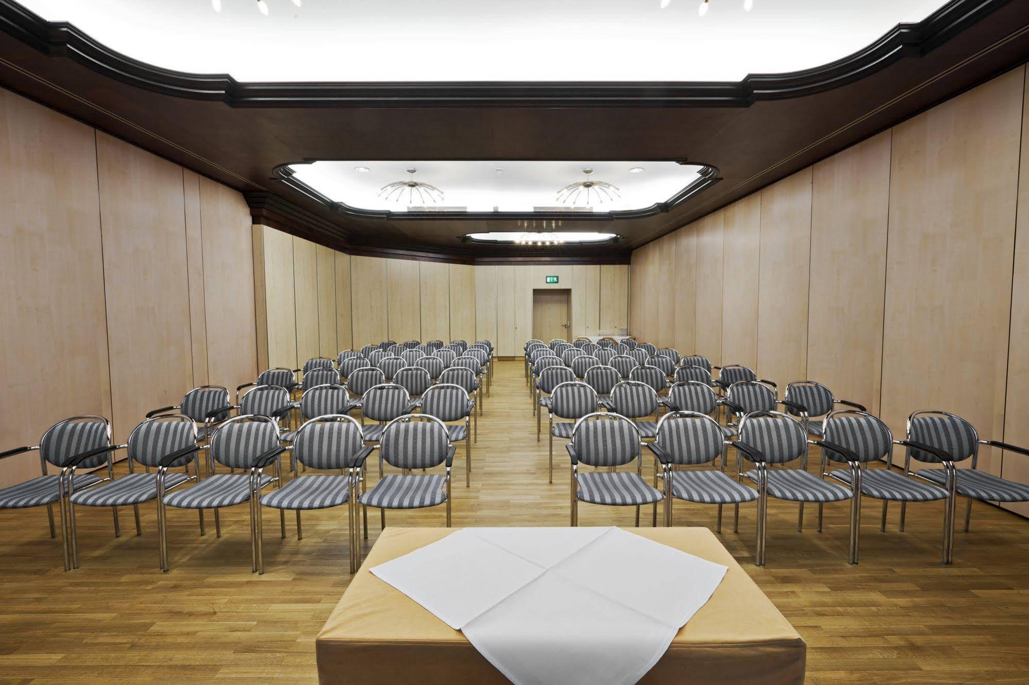 Hotel Am Kurpark Bad Hersfeld Luaran gambar